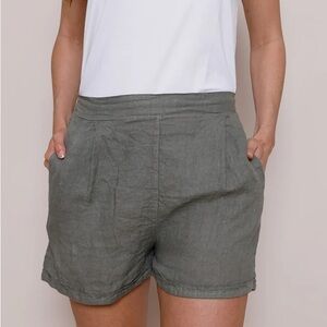 Suzy D London NWT 100% Linen Longline Shorts in Khaki size Large